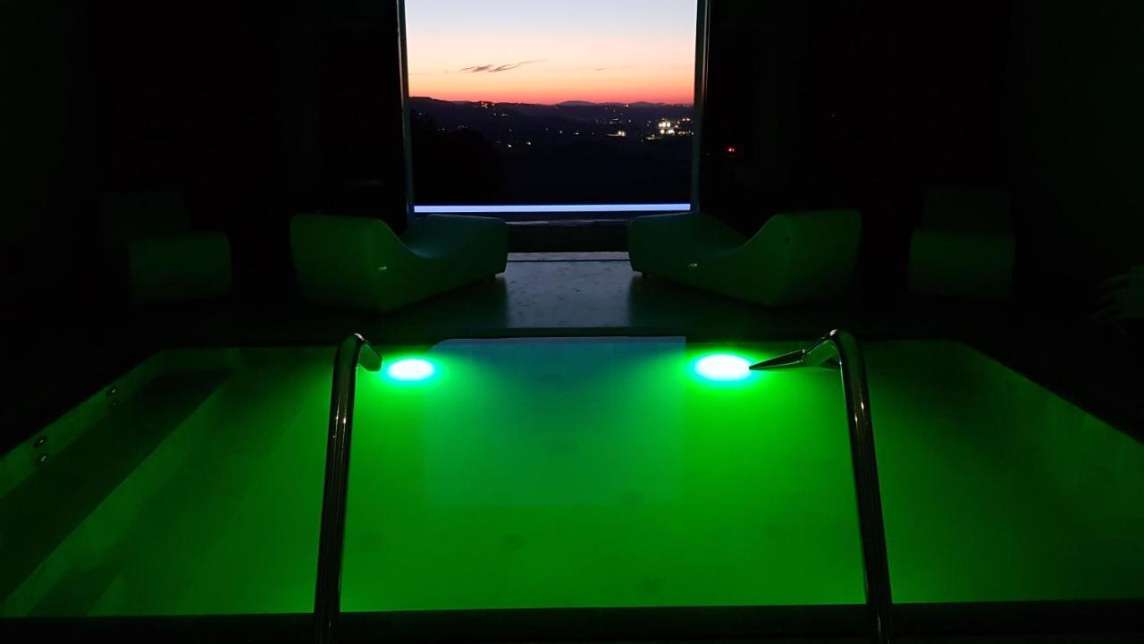 Sunset Suite Spa Staffolo Bagian luar foto