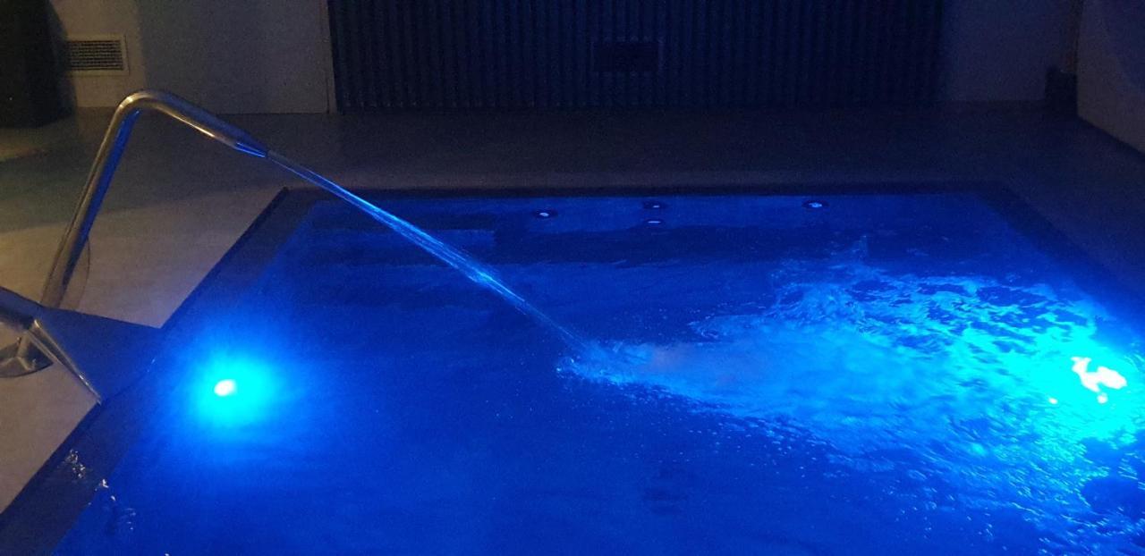 Sunset Suite Spa Staffolo Bagian luar foto