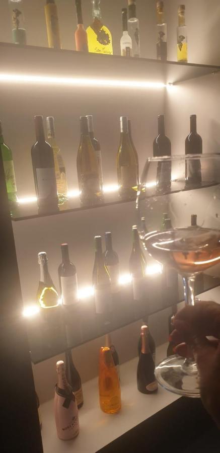Sunset Suite Spa Staffolo Bagian luar foto