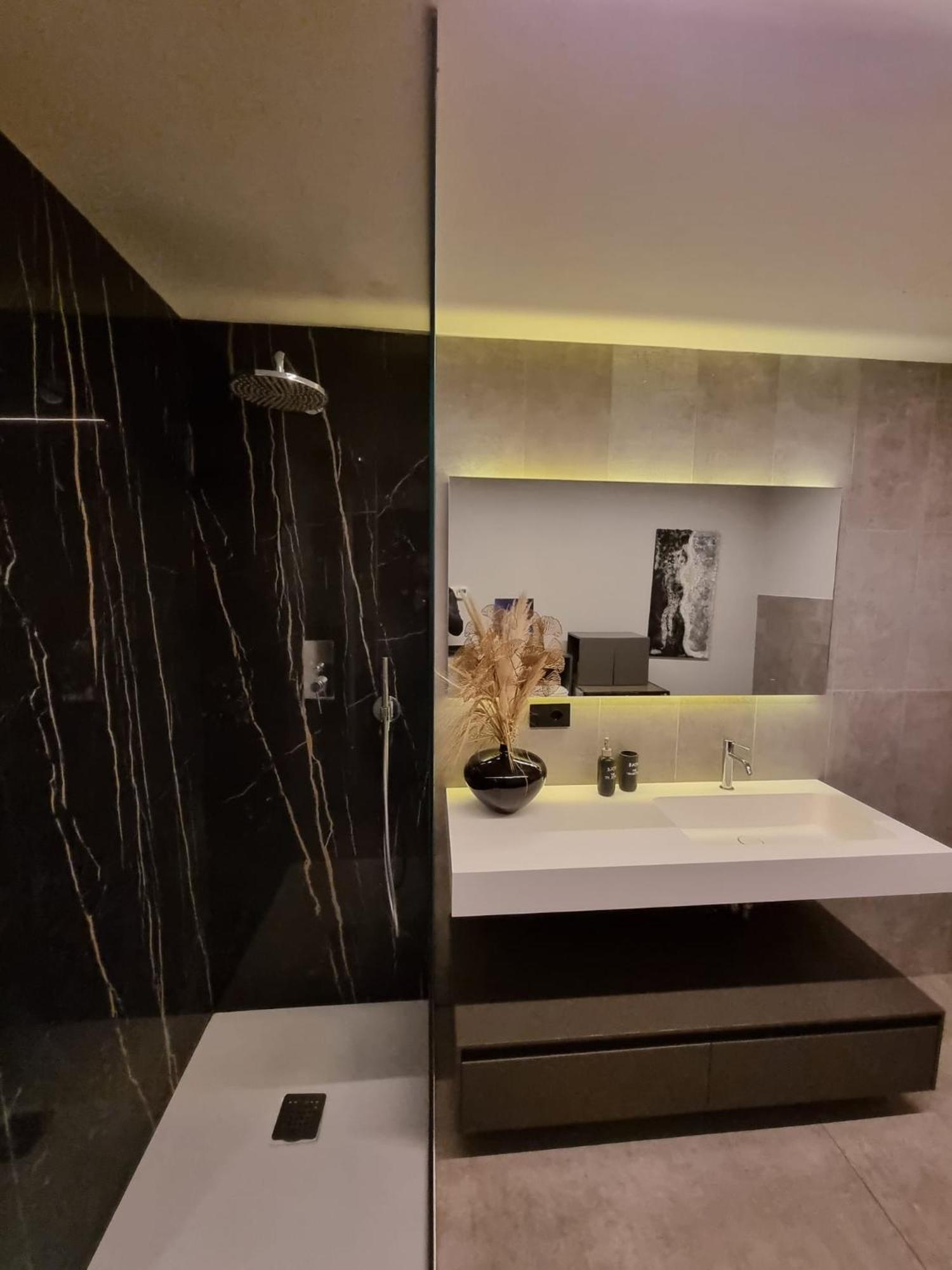 Sunset Suite Spa Staffolo Bagian luar foto